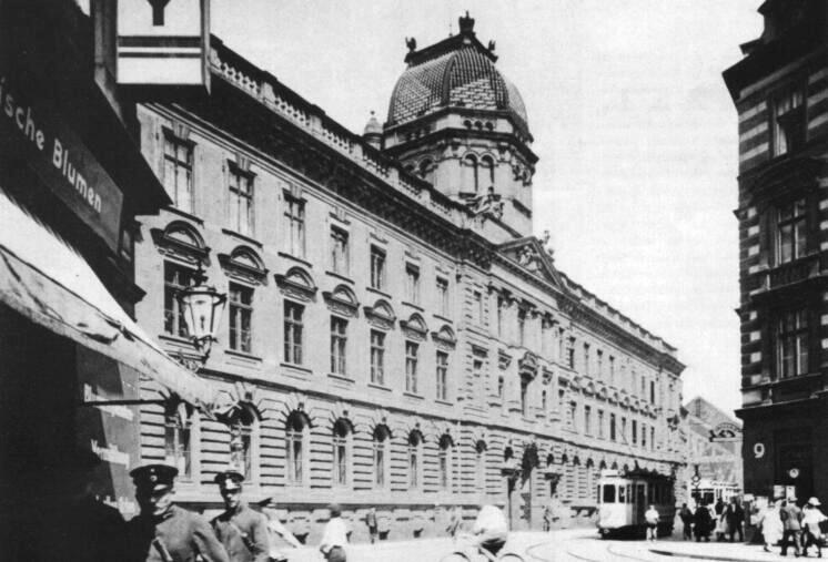 post_1934.jpg