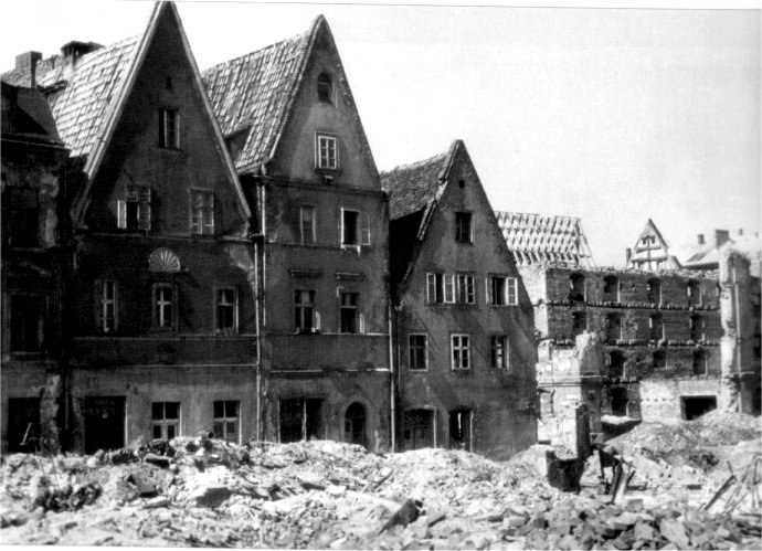 1945_neuweltgasse.jpg