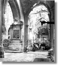 1945_dom_inside.jpg