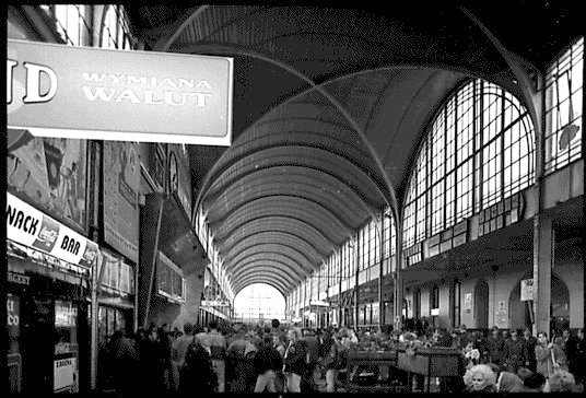 dworzec_now_bw.jpg