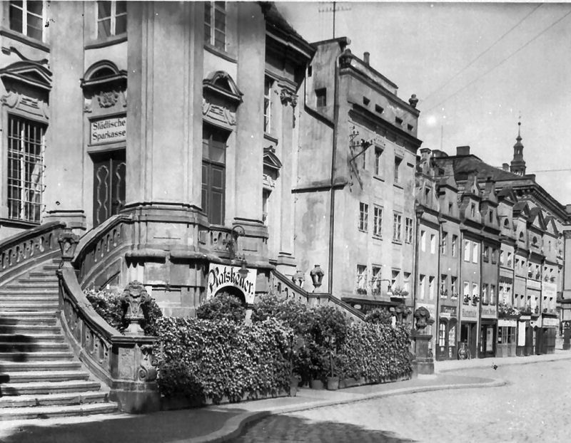 legnica_rathaus1.jpg