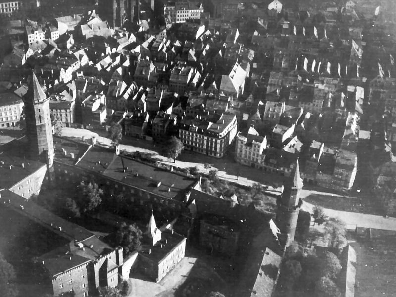 legnica_zamek_19421.jpg