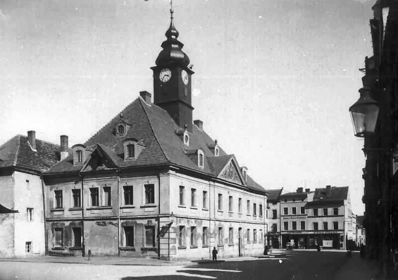 ohlau_rathaus11.jpg
