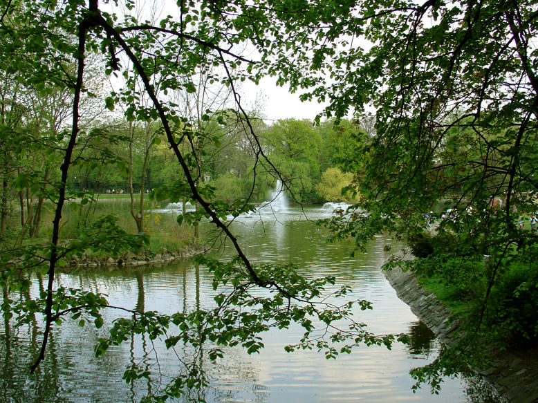 ParkPolud4.JPG