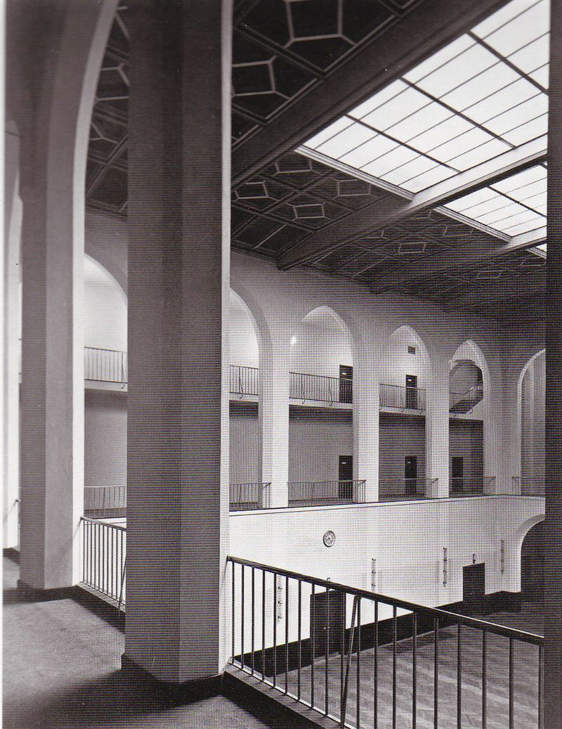 gielda_inside_krupnicza_1928.jpg