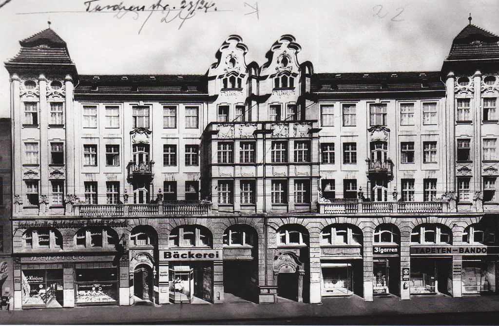 taschenstrasse_22_24_1938.jpg