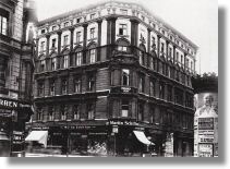 taschen_tauentzien_north_east_20s.jpg