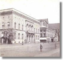krone_schloss.jpg